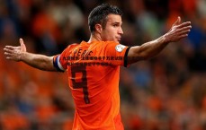 九游娱乐-法媒曝枪手千万欧试探诺尔高遭拒，布伦特福德坚守中场核心